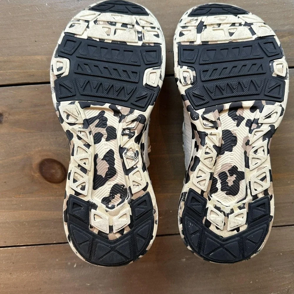 APL TechLoom Breeze Shoes Womens Size 5 Beige Leopard Running‎ Knit Sneakers